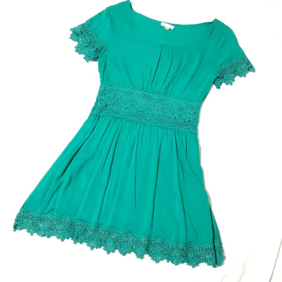 TURQUOISE CROCHET LACE DRESS - Picture 1 of 6